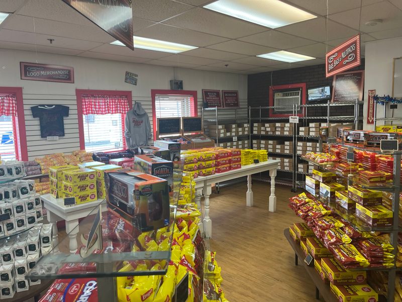 The Outlet Store Experience