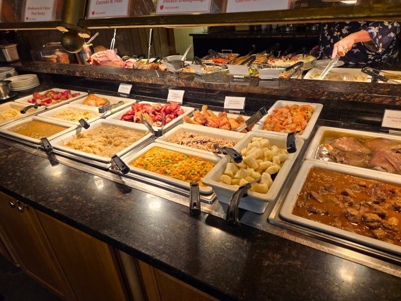 Red Apple Buffet – Chicago