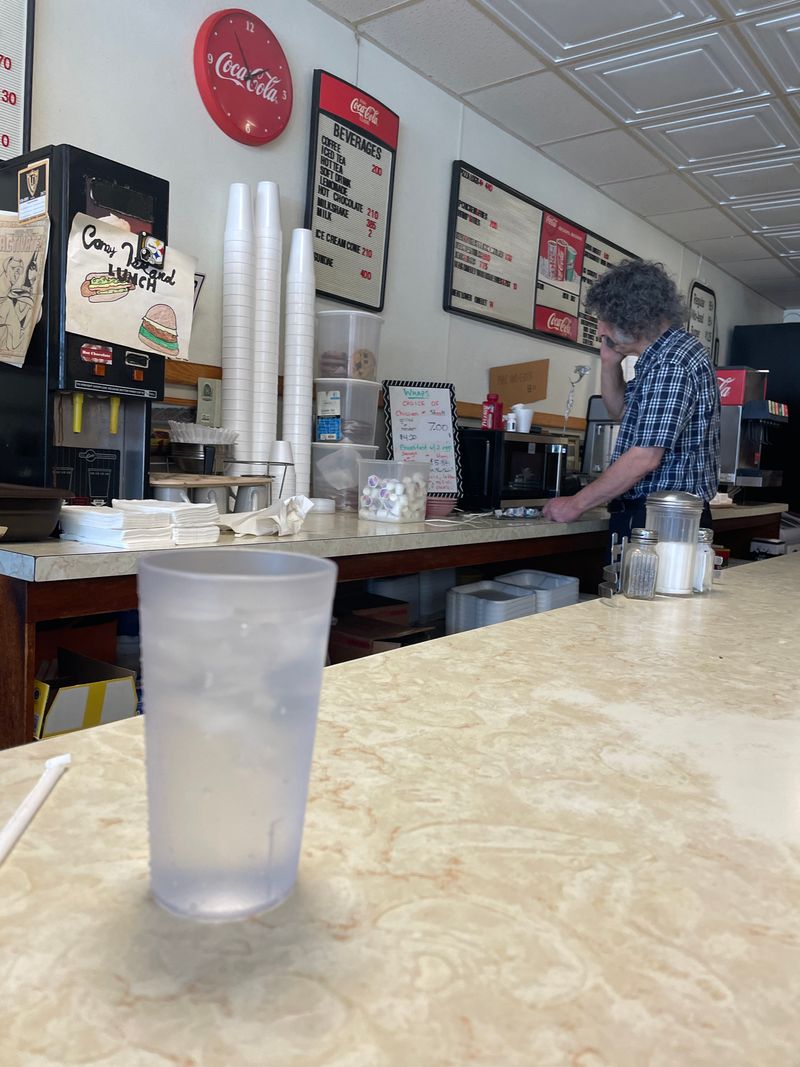 A Cash-Only Establishment That Keeps Things Simple