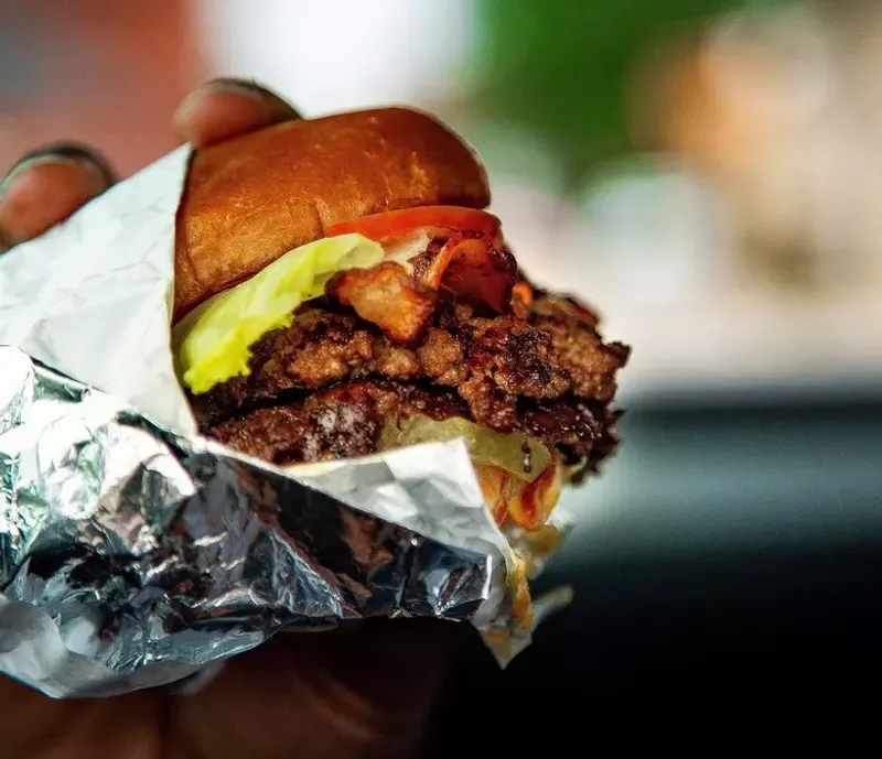 Iowa - Farmhouse Burgers