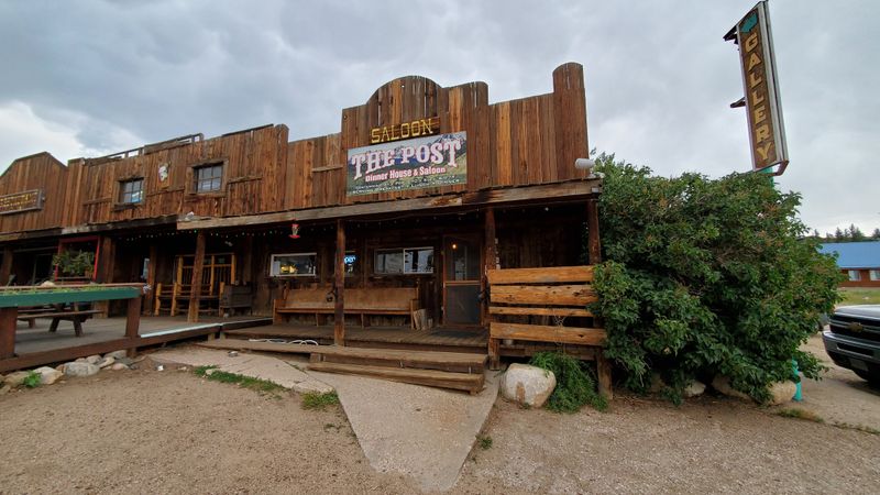 Casual Wyoming Grub At Trading Post, Centennial