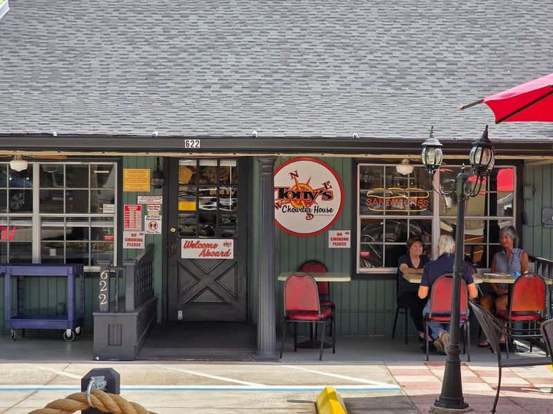 Operating Hours That Reward Early Planning