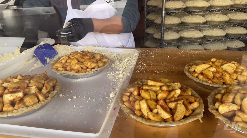 Indulge In Legendary Apple Pie That Started It All Indulge In Legendary Apple Pie That Started It All