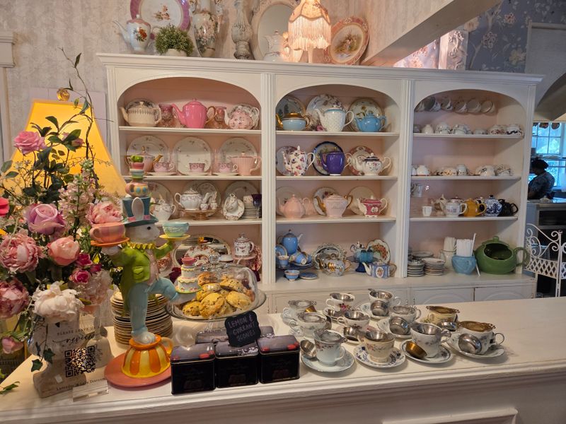 Lavender 'n Lace Tearoom — Lake Alfred