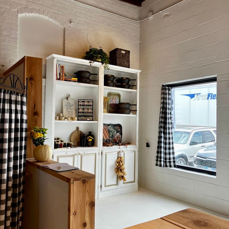 Inside Big Heart Bread's Welcoming Space