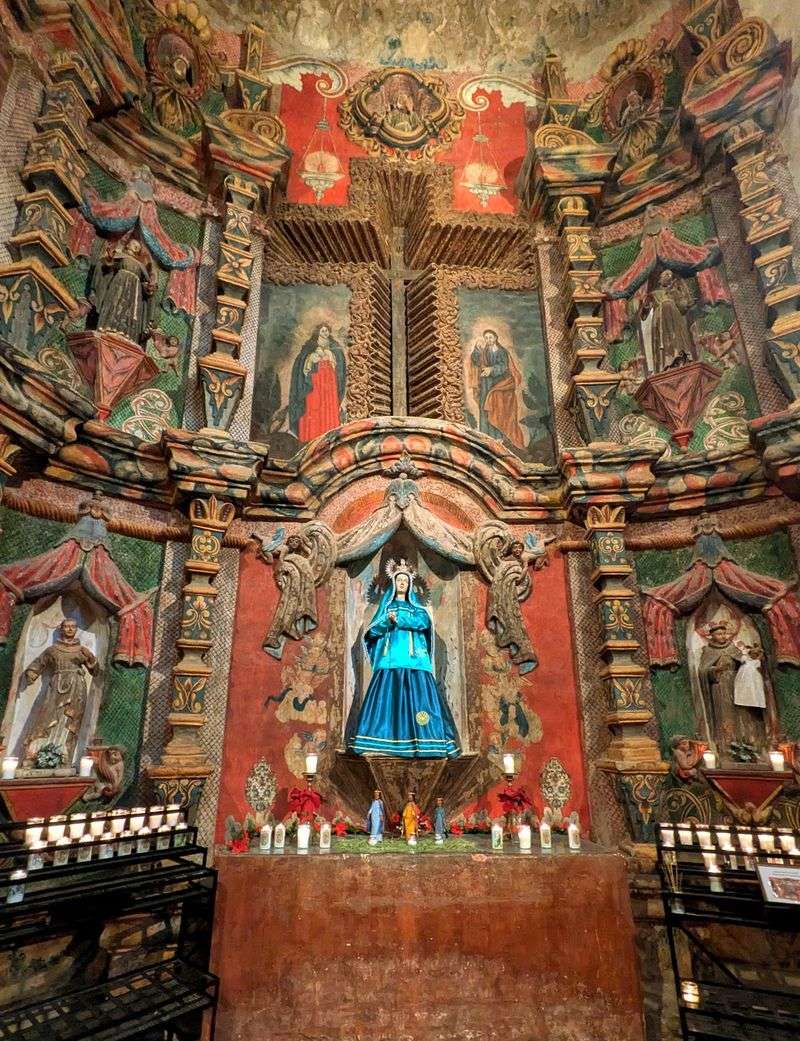 Inside, Every Wall Bursts Into Color Inside, Every Wall Bursts Into Color