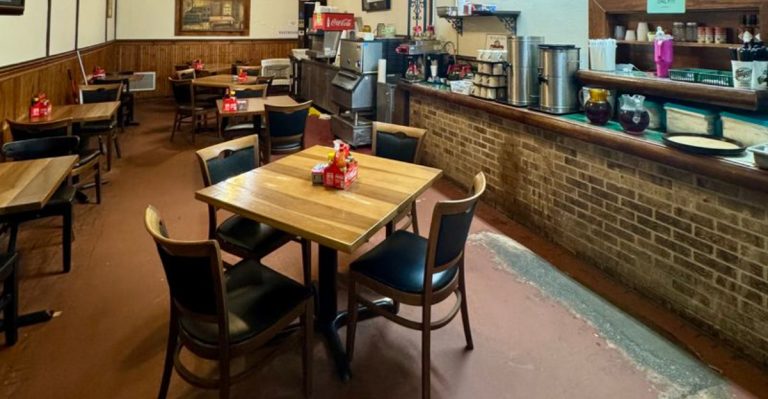 Inside The Louisiana Meat And Three Where The Recipes Haven’t Changed Since The 1960s