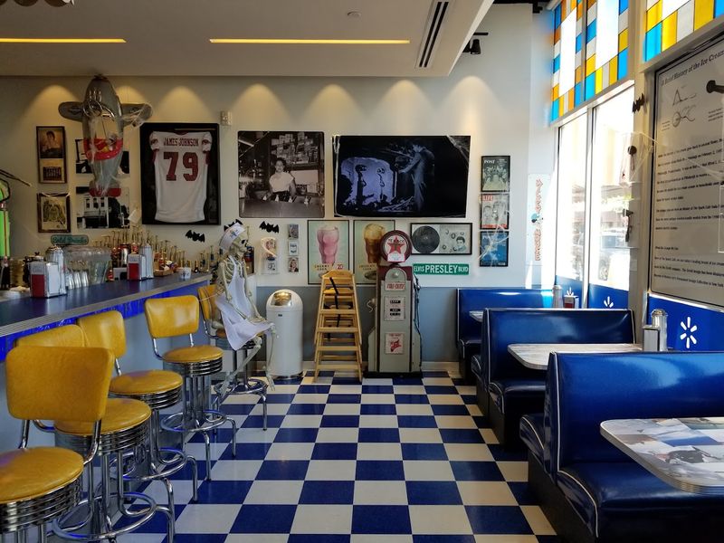 Retro Displays Packed With Classic Americana Treasures