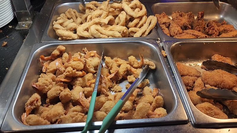 Fresh Seafood That Surprises Buffet Skeptics