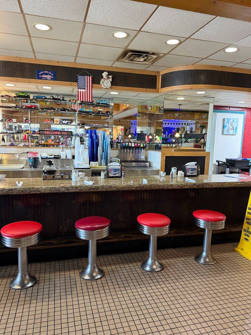 Is Dixie Worth the Stop? Is Dixie Worth the Stop?