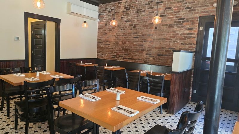 Isa Bistro, Portland