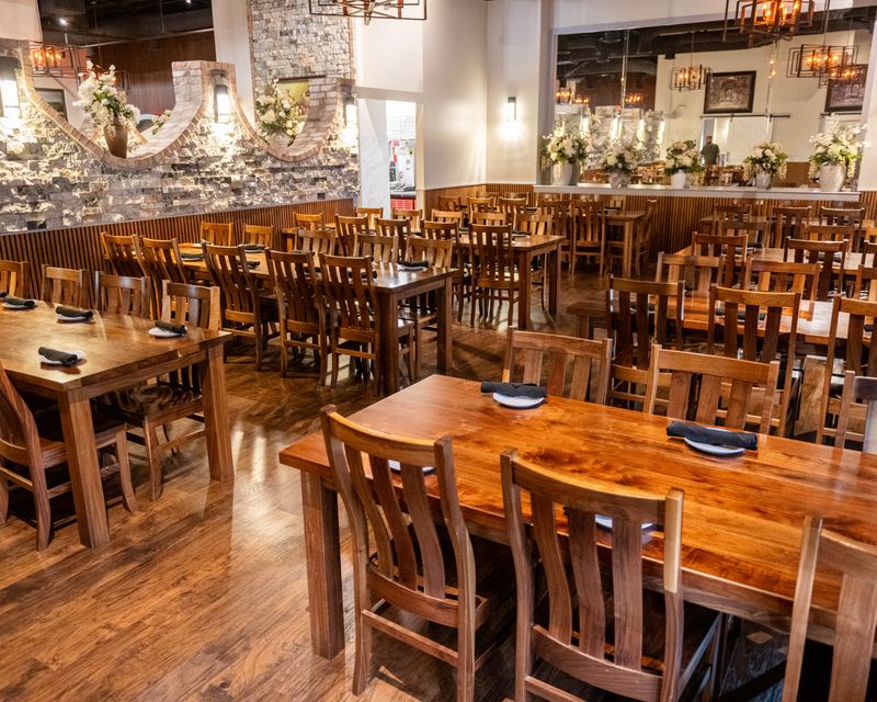 Napoli’s Italian Restaurant, Rogers