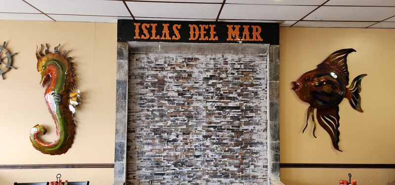 Isla Del Mar, Rockford