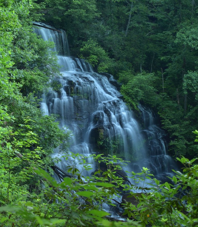 Issaqueena Falls