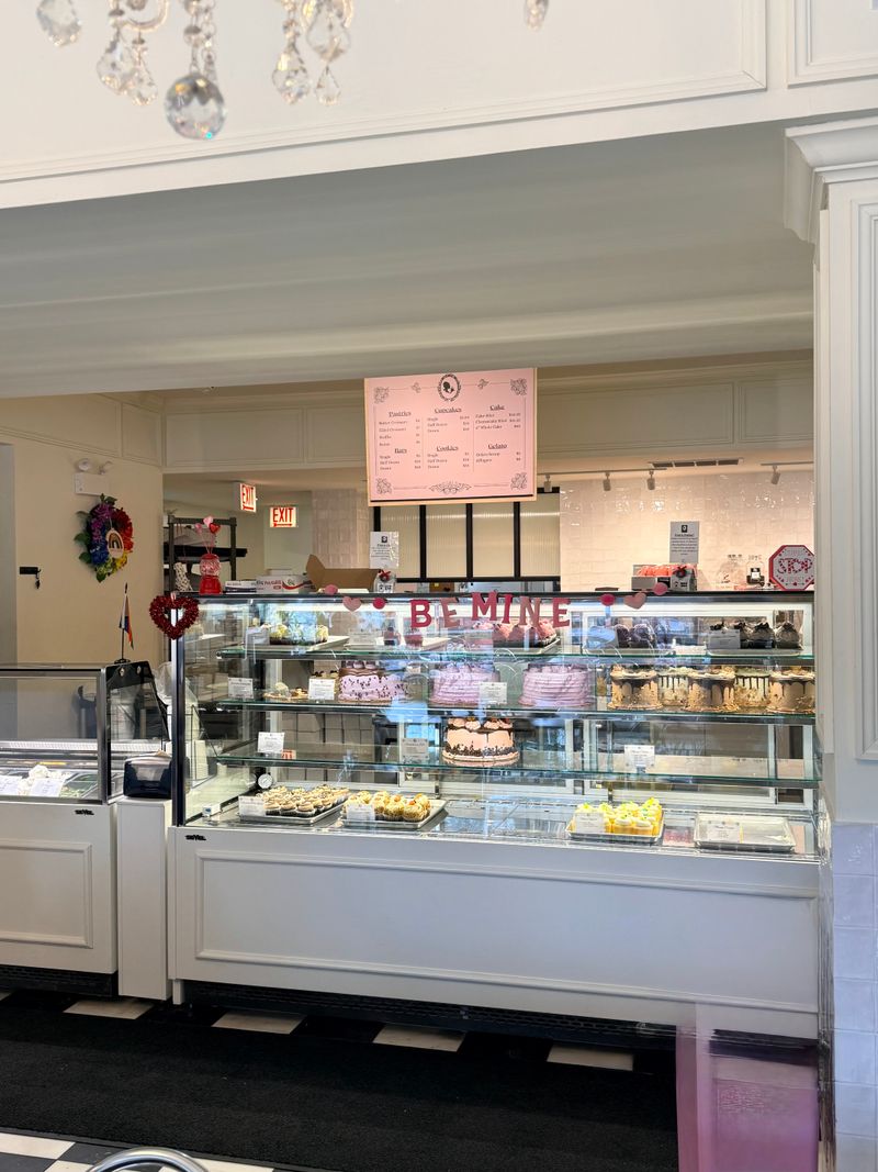 Jennivee's Bakery & Cafe – Chicago