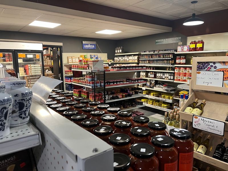 Italian Pantry Finds Worth Browsing Italian Pantry Finds Worth Browsing