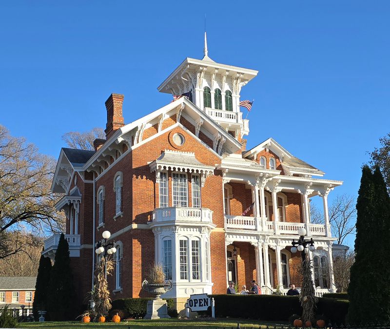 Italianate Style With A Tower On Top