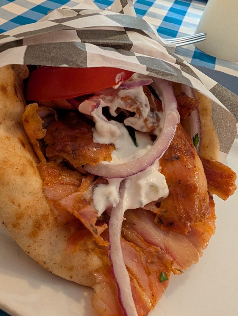 It's Greek 2 U Grill, Chicago, IL
