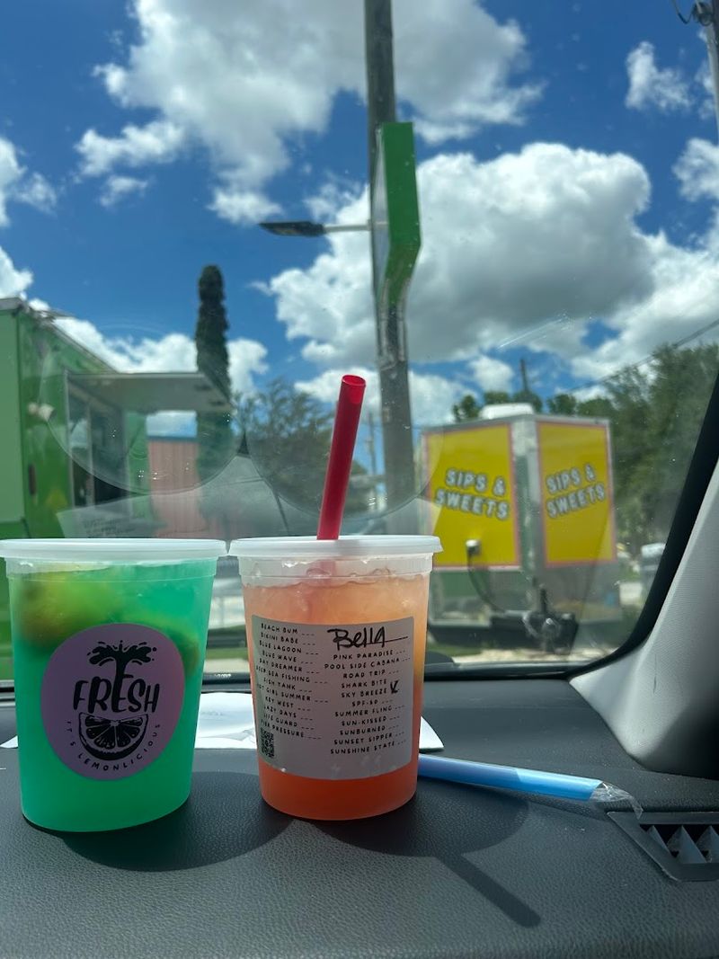 It's LEMONlicious, Spring Hill