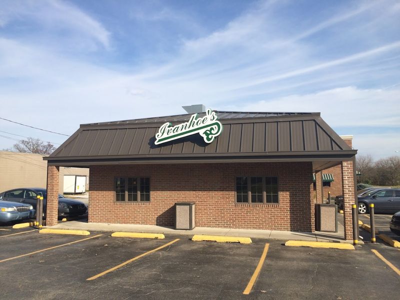Ivanhoe's Drive In