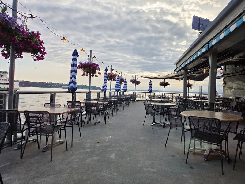 Ivar's Acres Of Clams