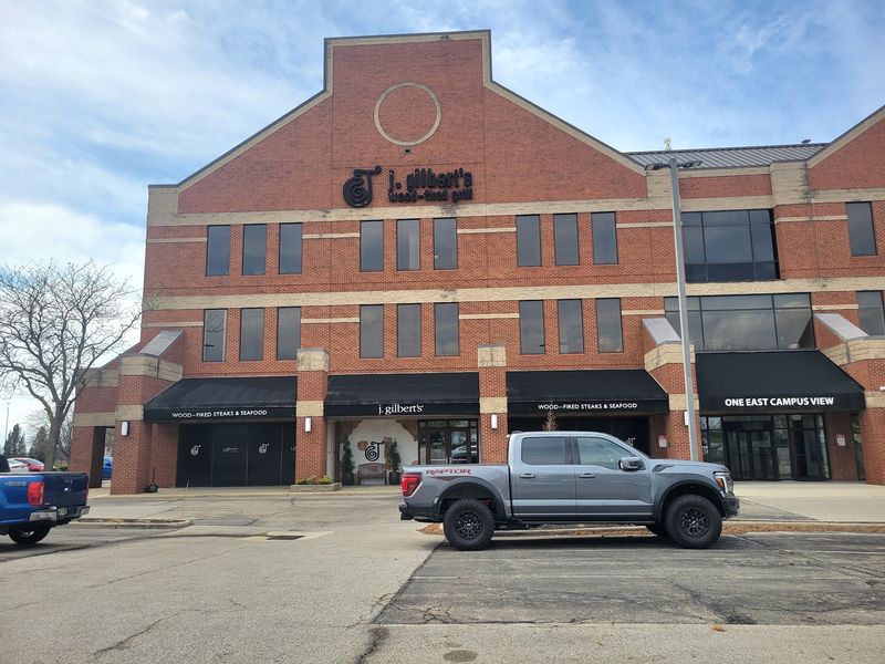 J. Gilbert's Wood-Fired Steaks And Seafood, Columbus