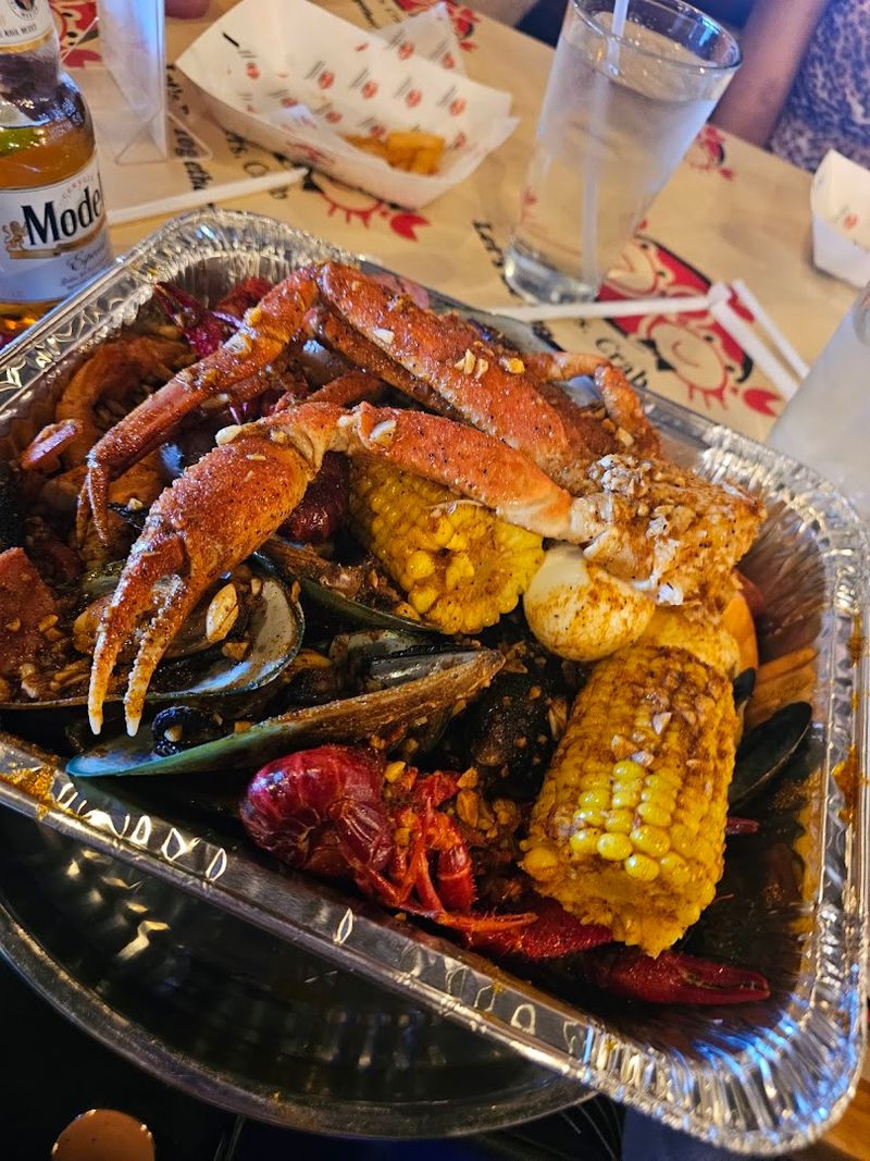 Mr. & Mrs. Crab, Grand Rapids