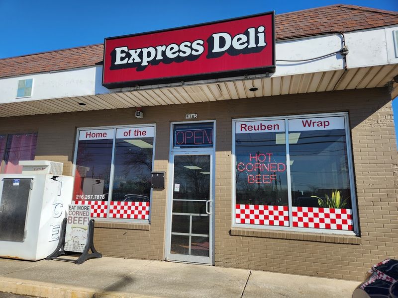 Express Deli, Brook Park