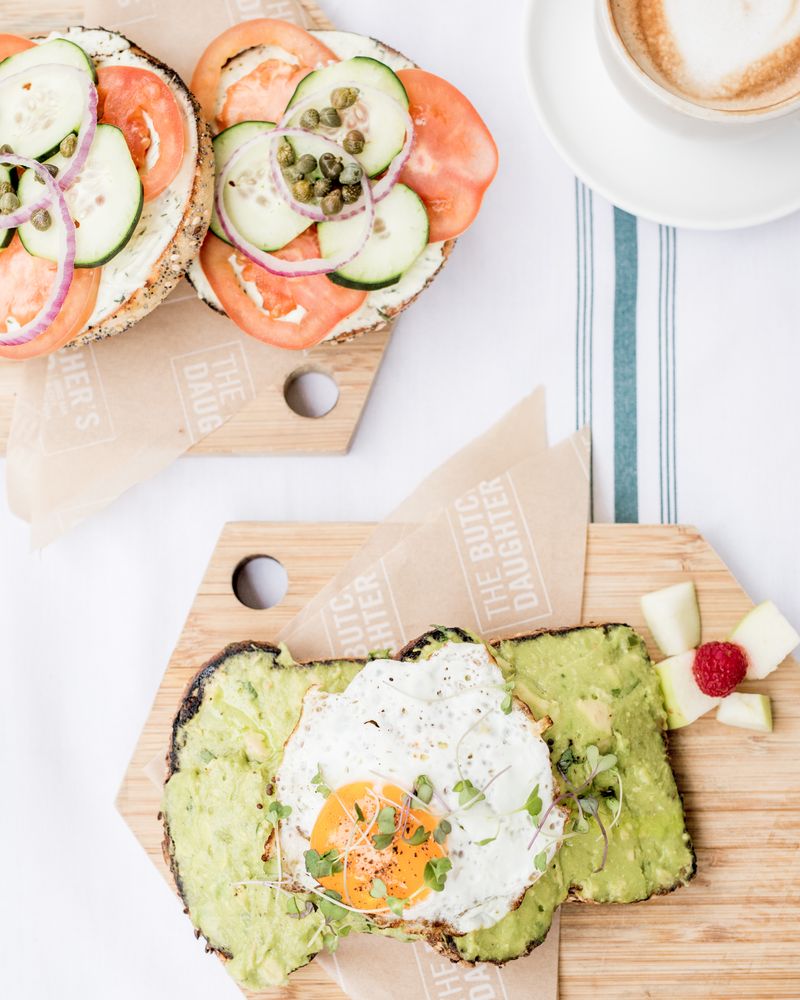 Casey's Buffet and BBQ: Wilmington's Soul Food Sanctuary