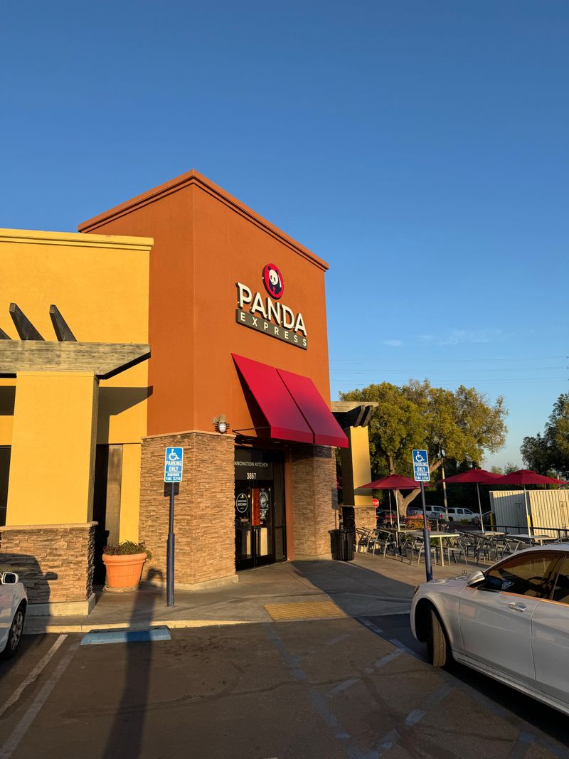 Panda Express Innovation Kitchen, Pasadena