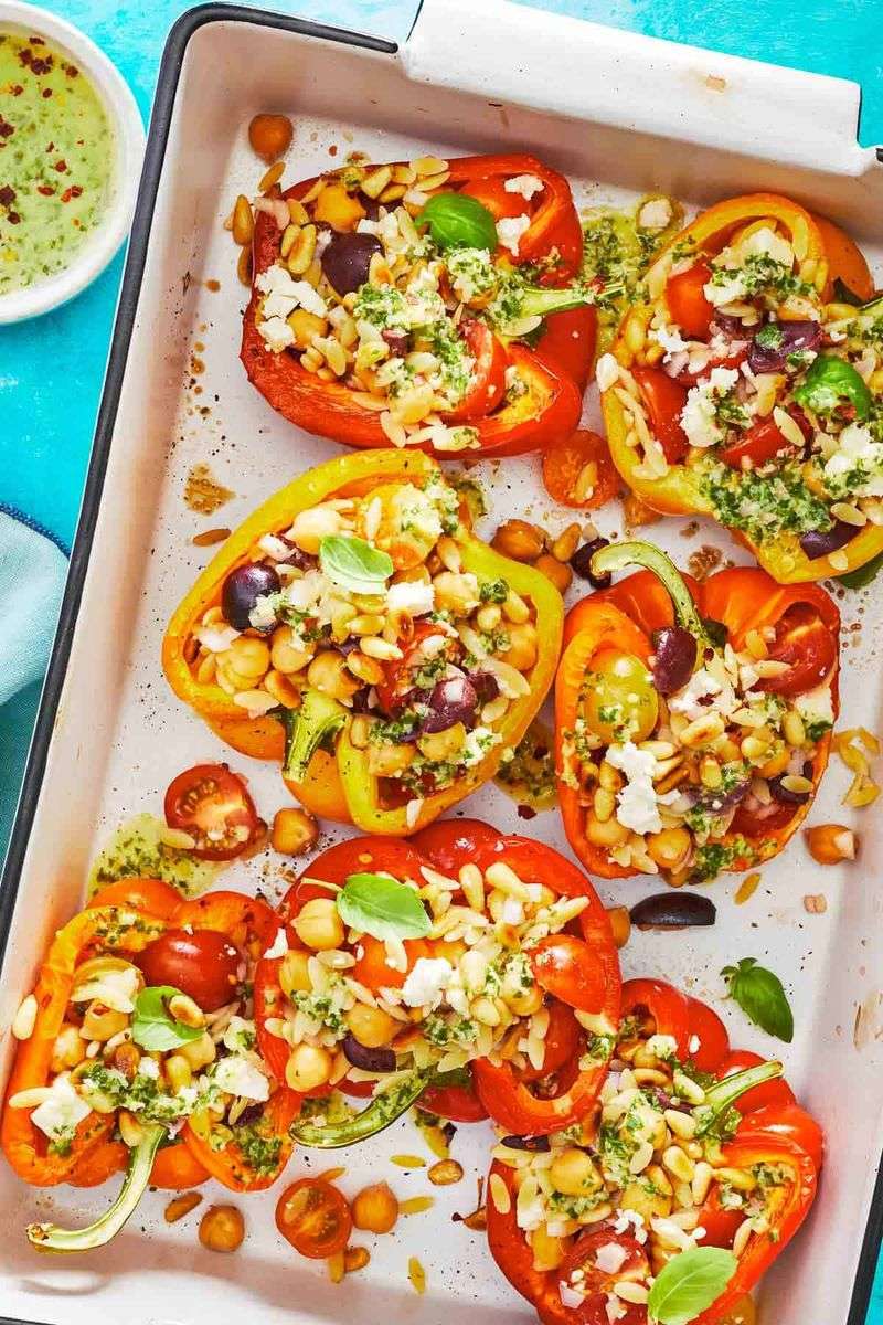 Mediterranean Stuffed Bell Peppers