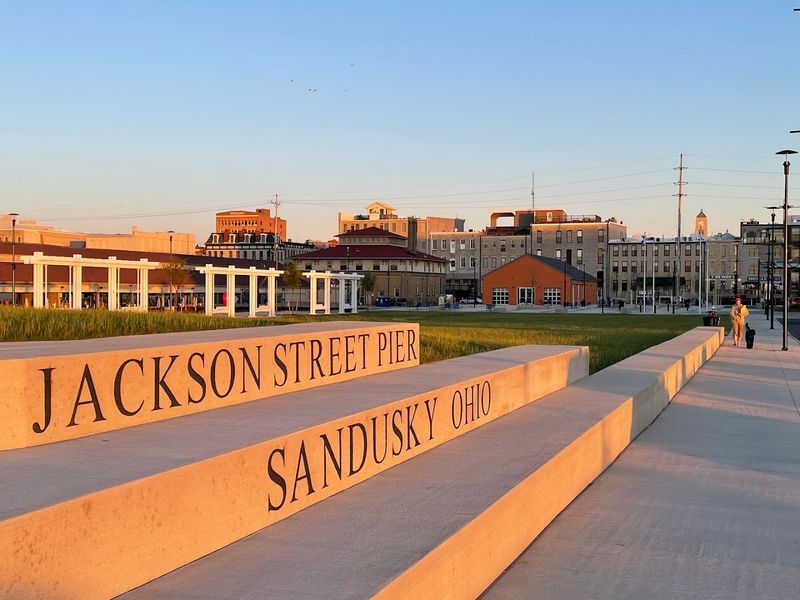 Jackson Street Pier, Sandusky