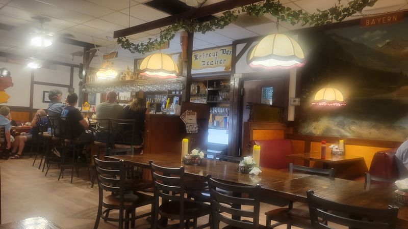 Live German Music That Turns Dinner Into A Celebration