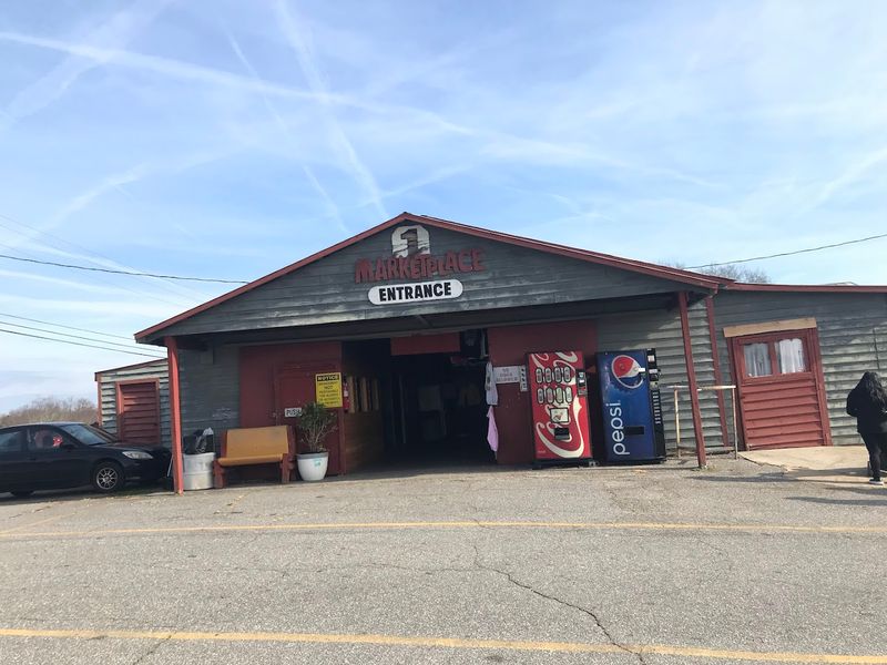 Jamestown Flea And Farmers Market