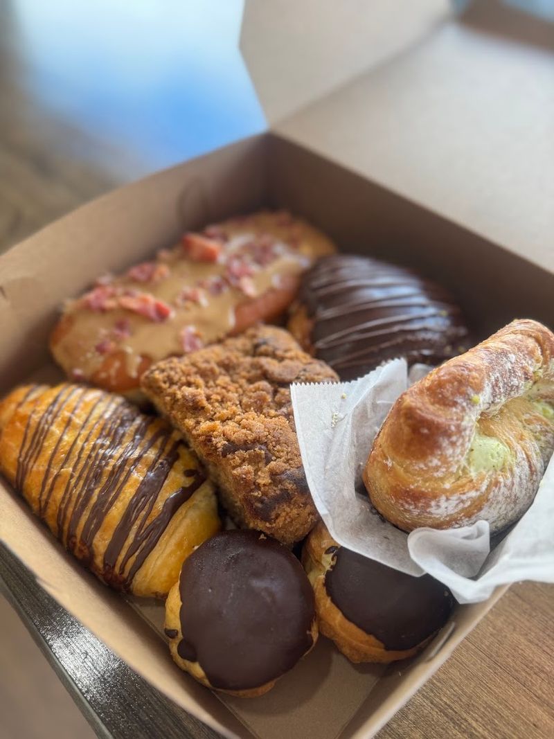 The Village Bakery - Fox Lake