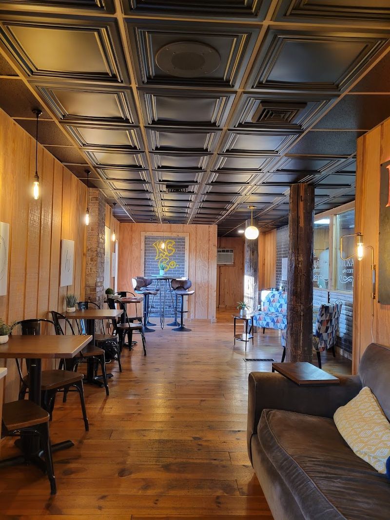 Kickabrew Coffee Co. - Edwards