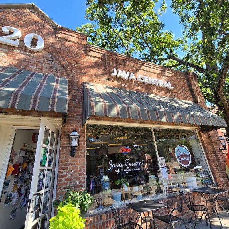 Java Central Cafe and Roasters, Westerville