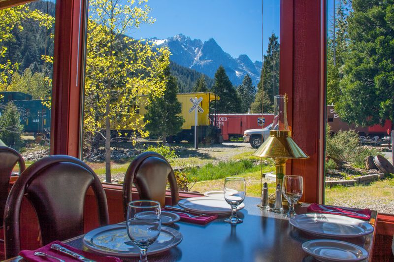 The Dining Car at Jubilee Railroad – Dunsmuir