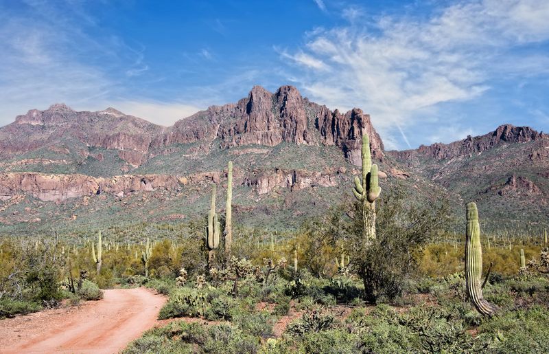 Superstition Mountains And Apache Trail, Wild West Scenery