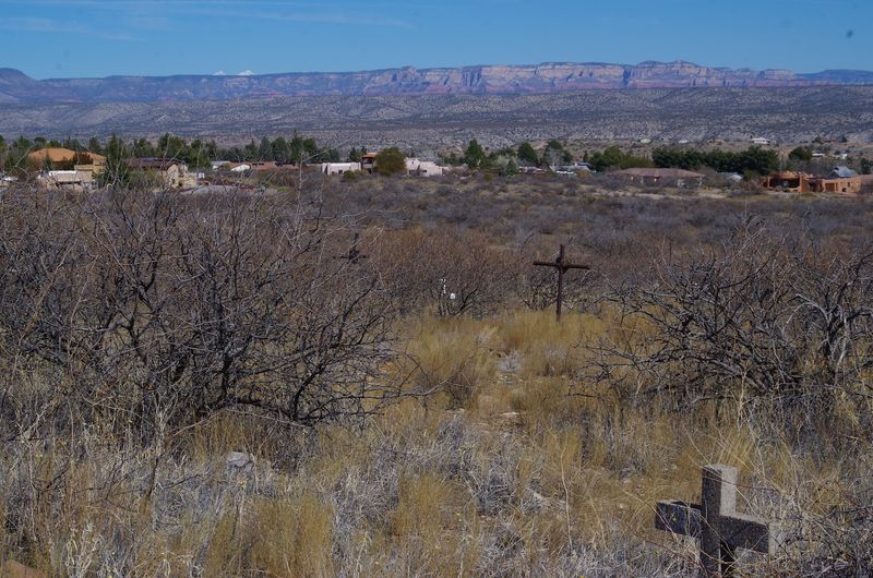 Why The Jerome Cemetery Trail Feels Unlike Any Other Arizona Walk