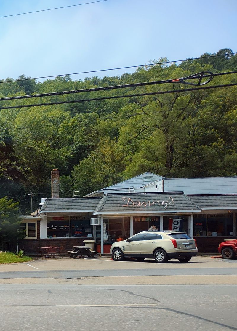 Danny's Drive-In, Ashland