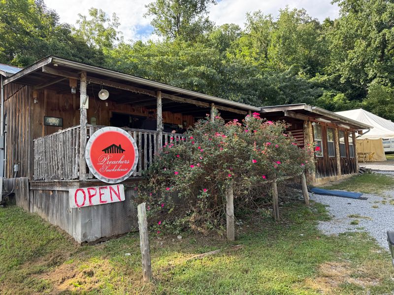 Preacher's Smokehouse, Sevierville, TN 37876