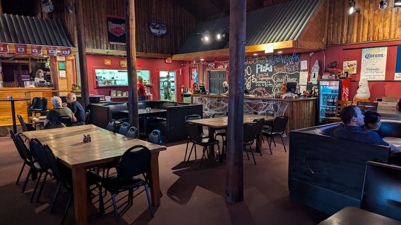 Jim's Razorback Pizza