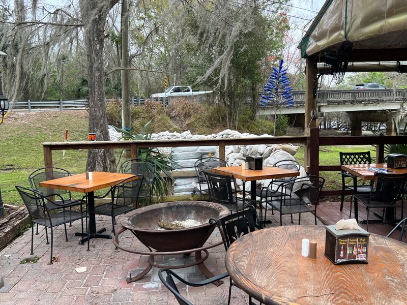 Stumpknockers on the River, Dunnellon