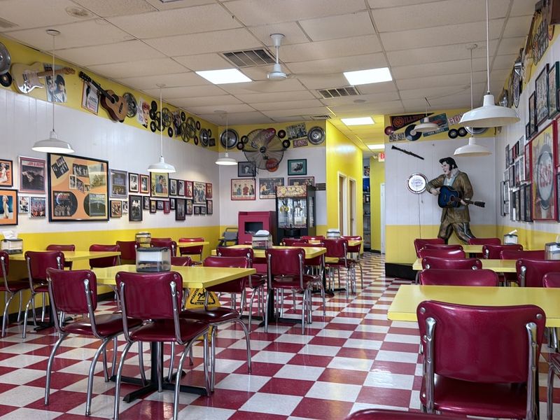 Jody's Hot Dogs