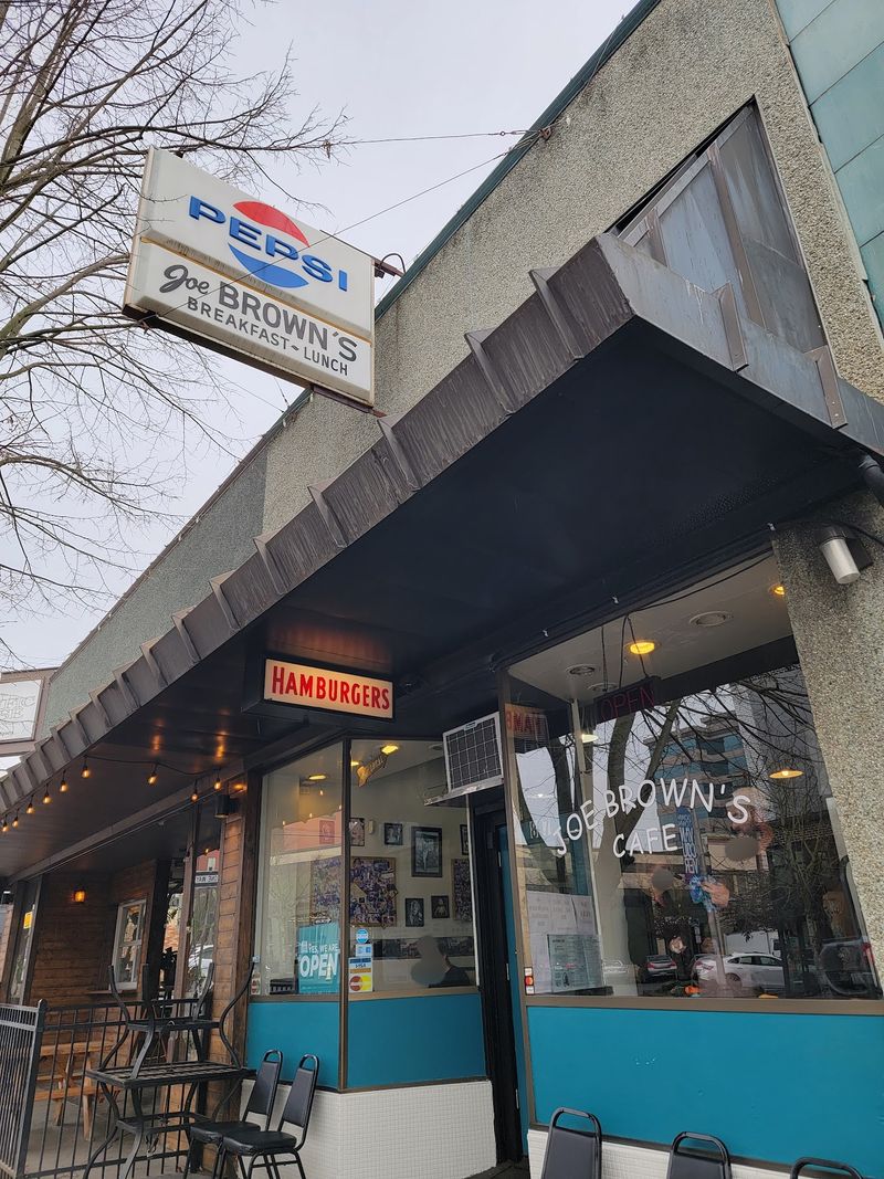 Joe Brown's Cafe, Vancouver