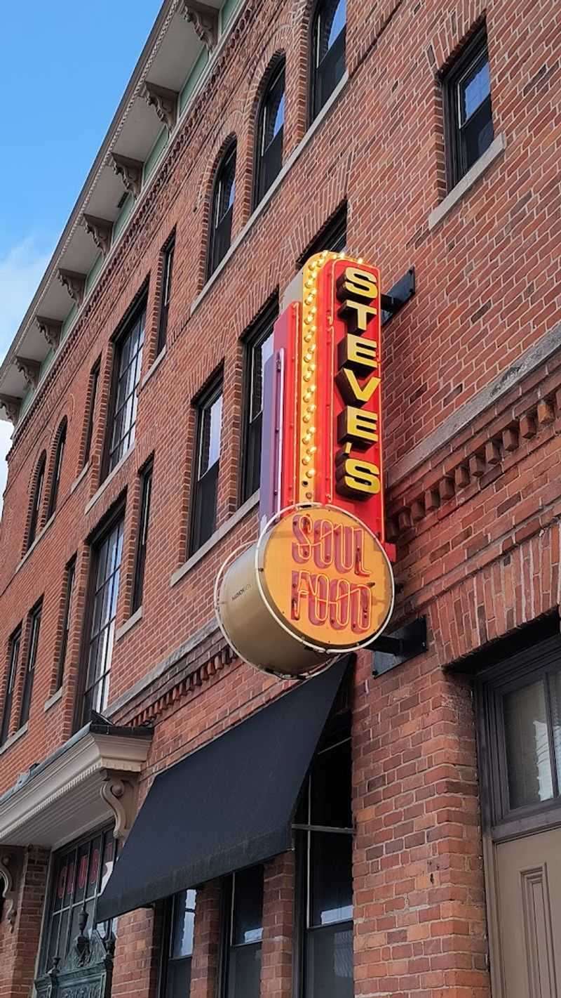Steve’s Soul Food, Detroit