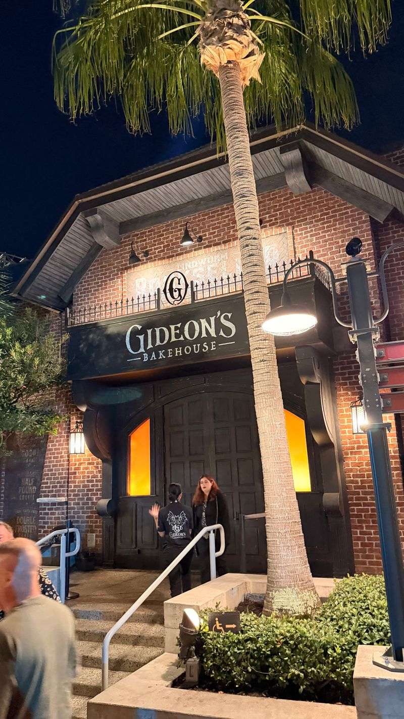 Gideon’s Bakehouse (Disney Springs) — 1602 E Buena Vista Dr, Orlando