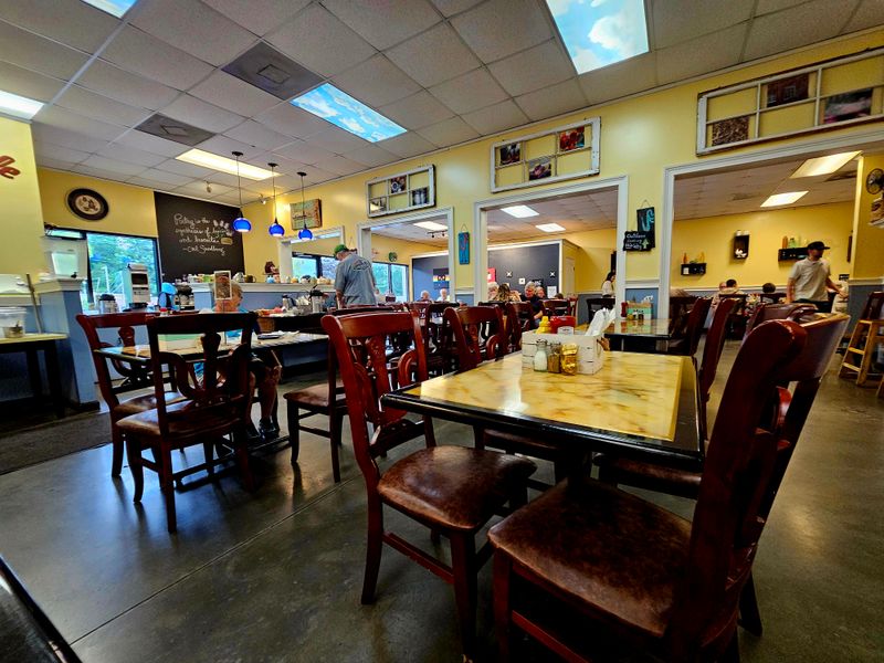 Blue Ridge Biscuit Company (Black Mountain)