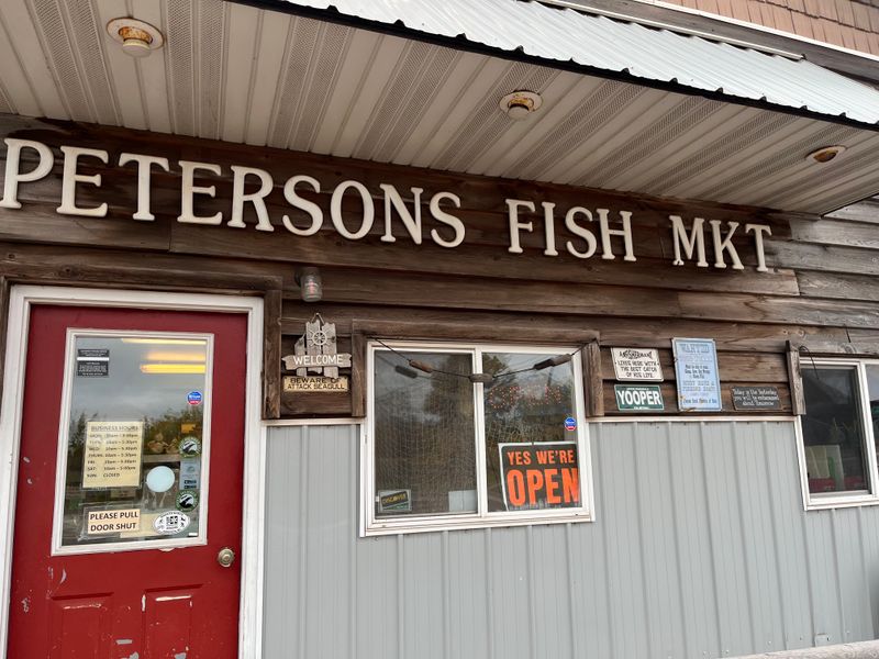 Peterson’s Fish Market, Hancock